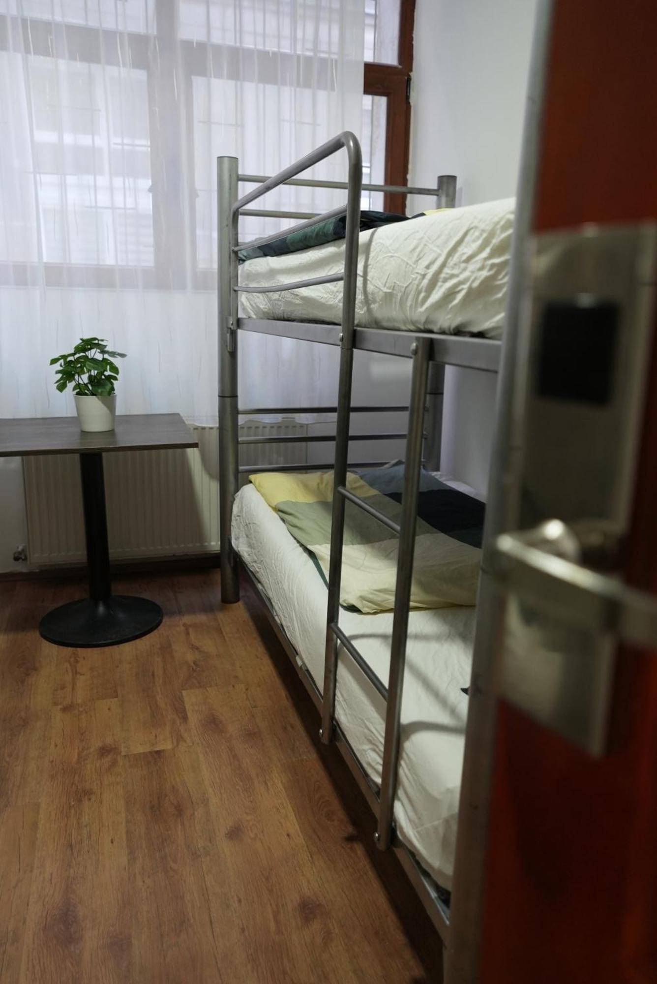Center Hostel And Guest House Budapest Exteriör bild