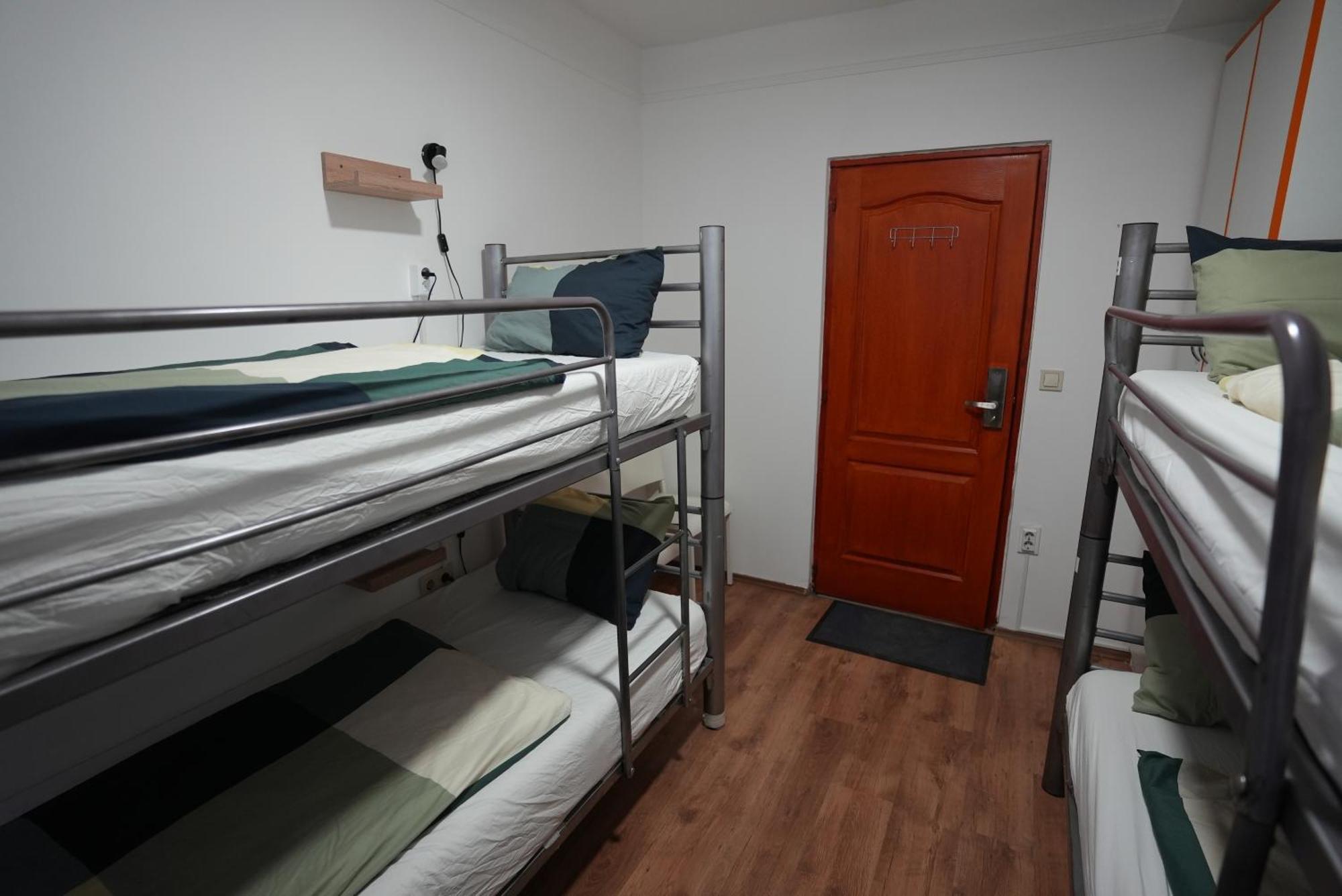 Center Hostel And Guest House Budapest Exteriör bild
