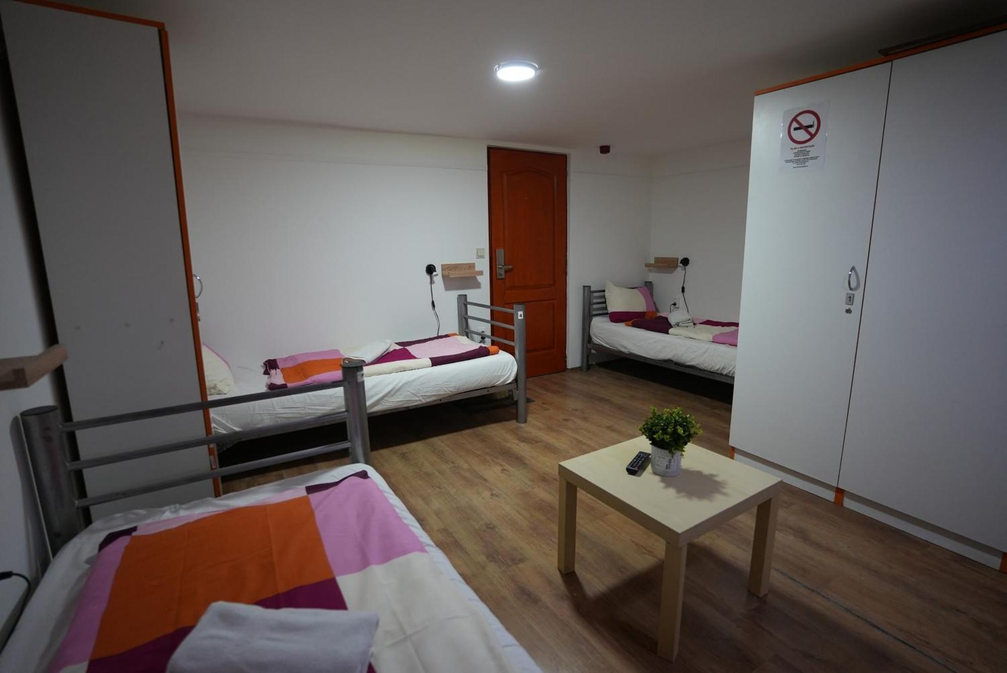 Center Hostel And Guest House Budapest Exteriör bild